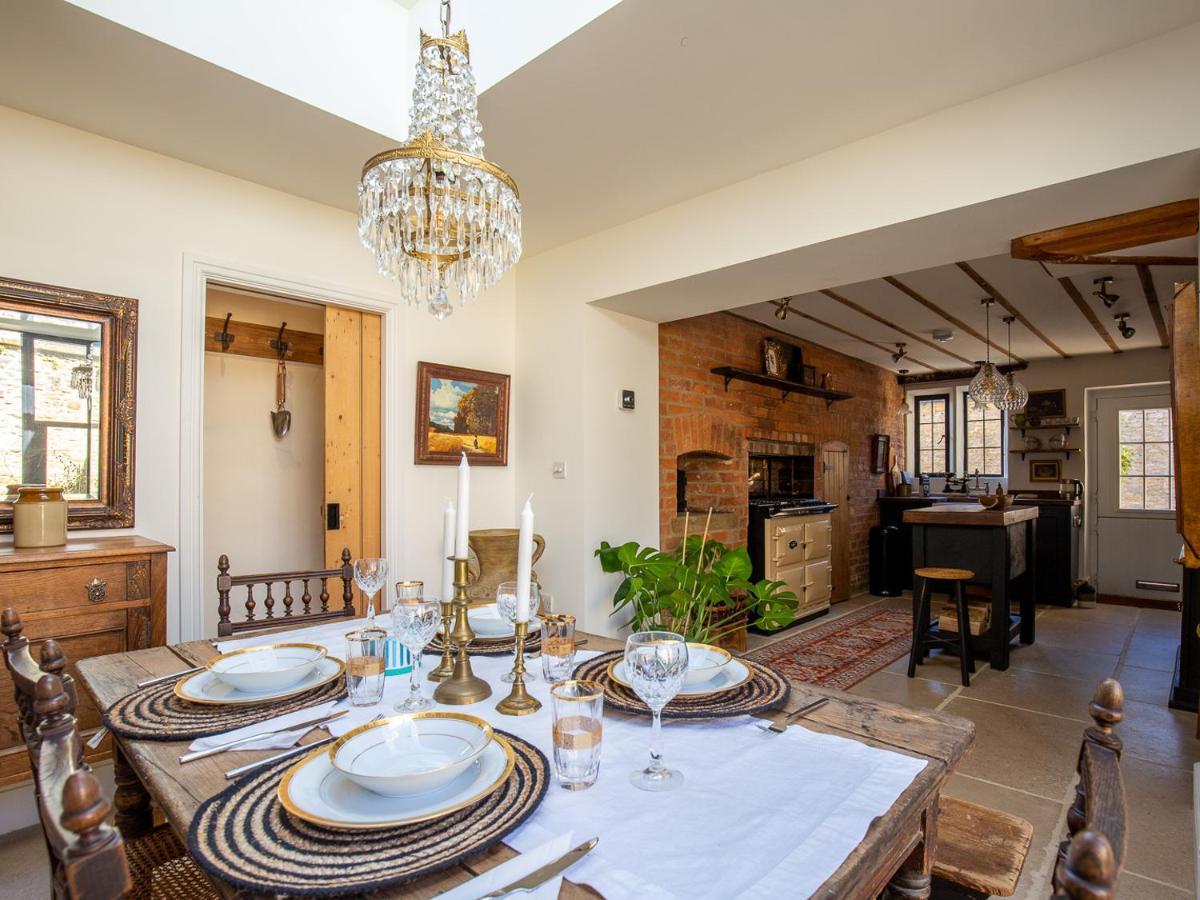 Sandford St Martin Little Oakley Cottage מראה חיצוני תמונה